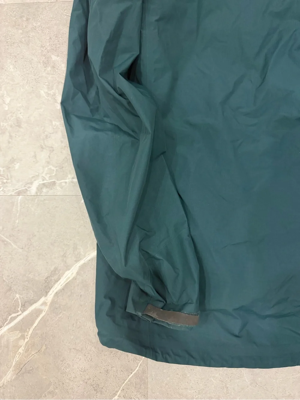 Arc'teryx Men's Zeta SL Rain Jacket Teal-Dark Green Waterproof Hooded Shell
